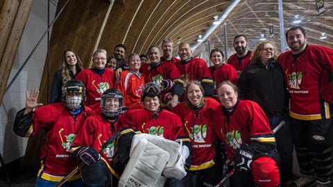 Unicorneas hockey team photo