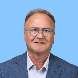 Dr. Sheldon Pothier headshot