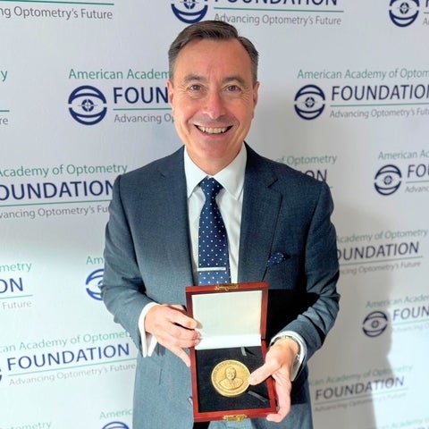 Lyndon Jones with Korb award