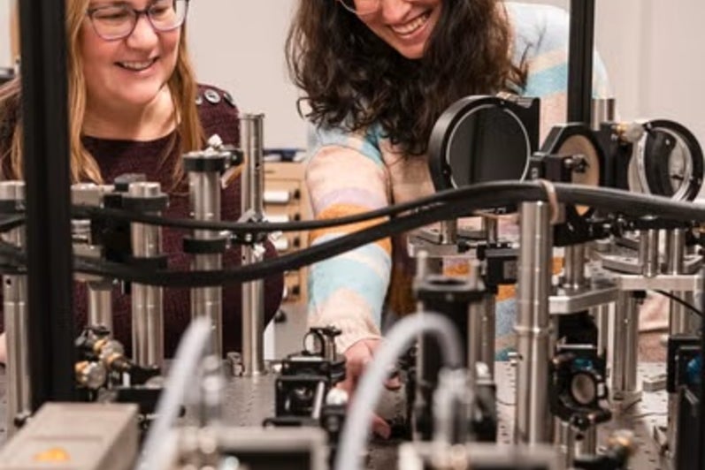 Ophthalmoscope Technology Development in Jennifer Hunter's lab