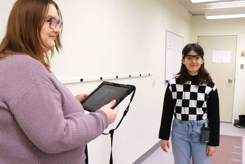 Strabismus research in Krista Kelly's lab