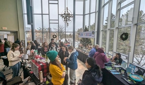 holiday-market