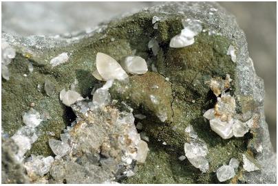 Sphalerite and calcite rock.