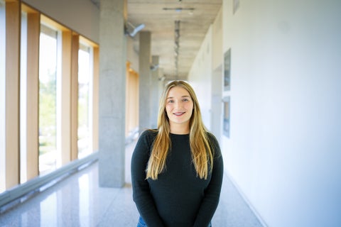 woman with long blonde hair