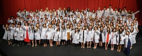 PharmD students class photo.