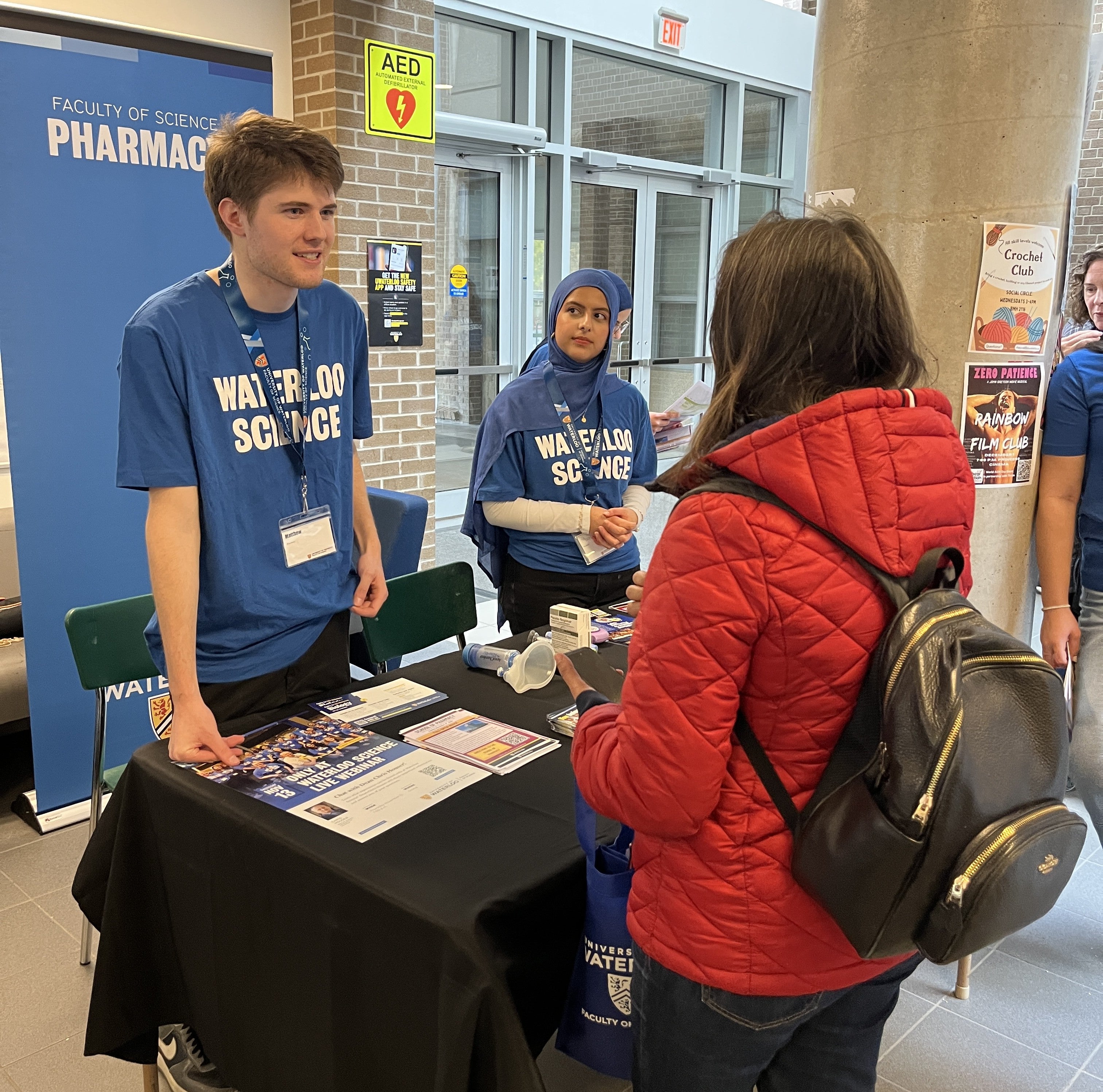 two people in conversation