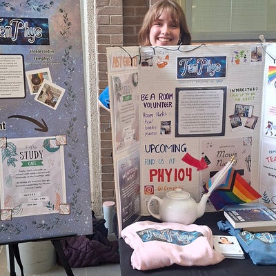 The study cafe hosted by FemPhys.