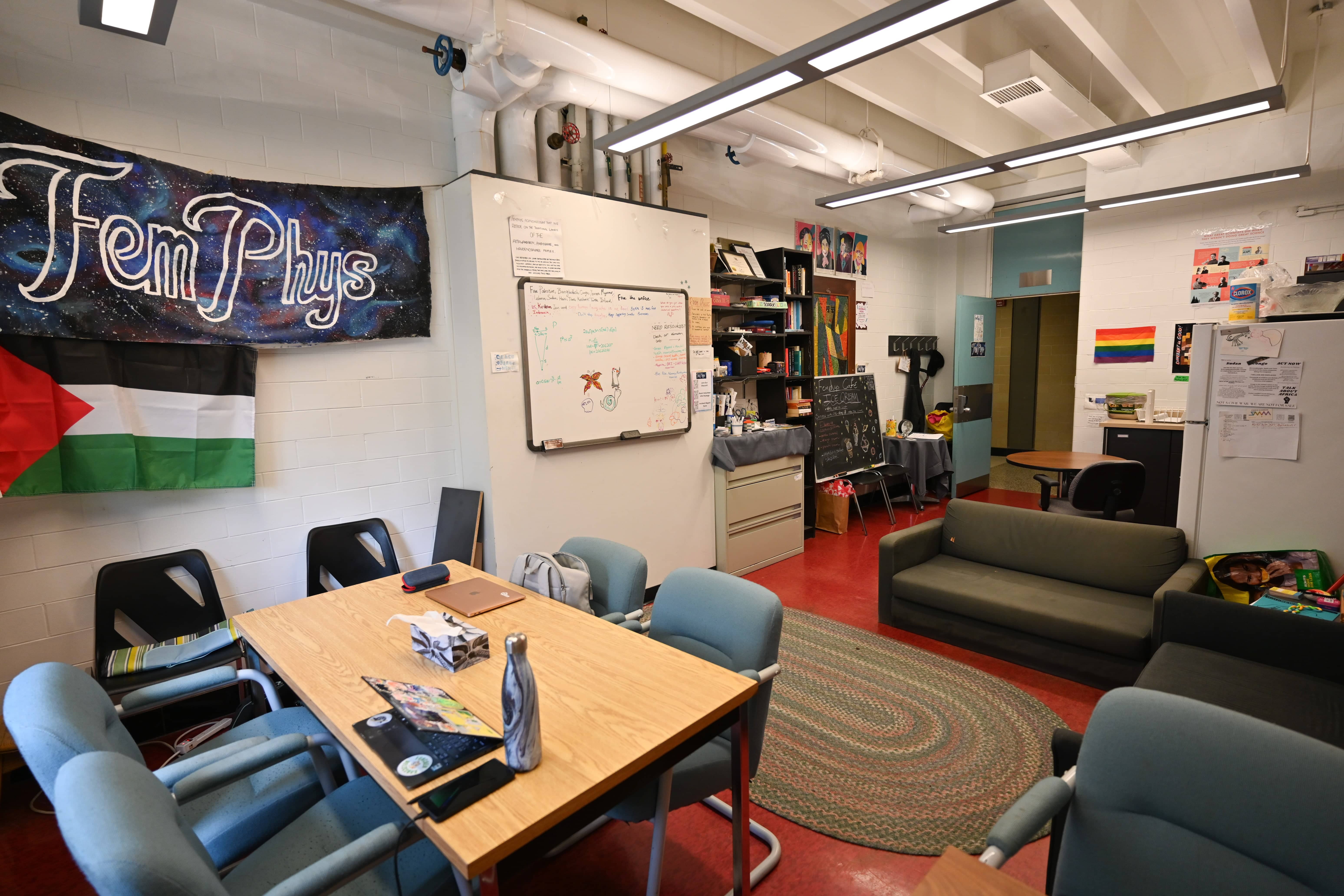 FemPhys Room Layout