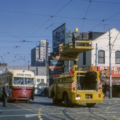 Toronto WB streetcar pictured at Dundas and Bay in October, 1963.