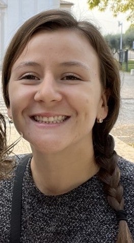 headshot of Dr. Olivia Merritt