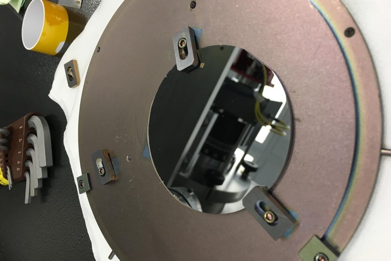 Substrate chuck of the AJA ion mill