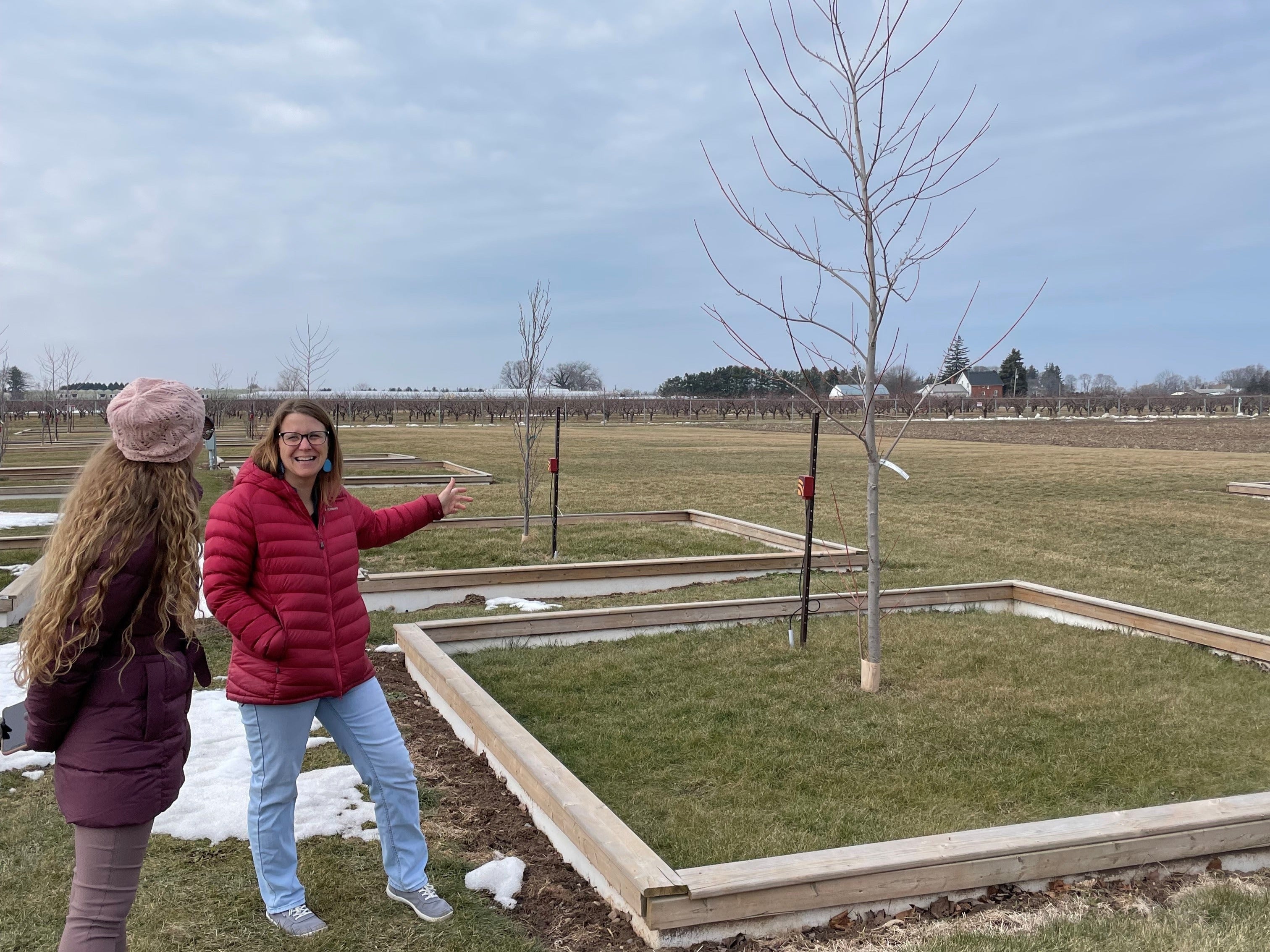 Harriet Bigas and Rhoda DeJonge at the Vineland Research Consortium TreeCulture Park.
