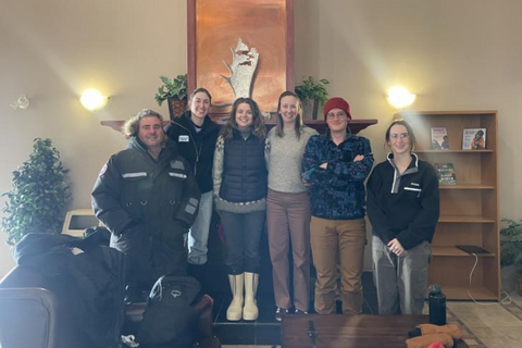 The Tuktoyaktuk research team (from left to right: Dustin Whalen, Pia Petzold, Morgen Bertheussen, Kearney Coupland, Thomas Davis-Moore, Liz Arich)