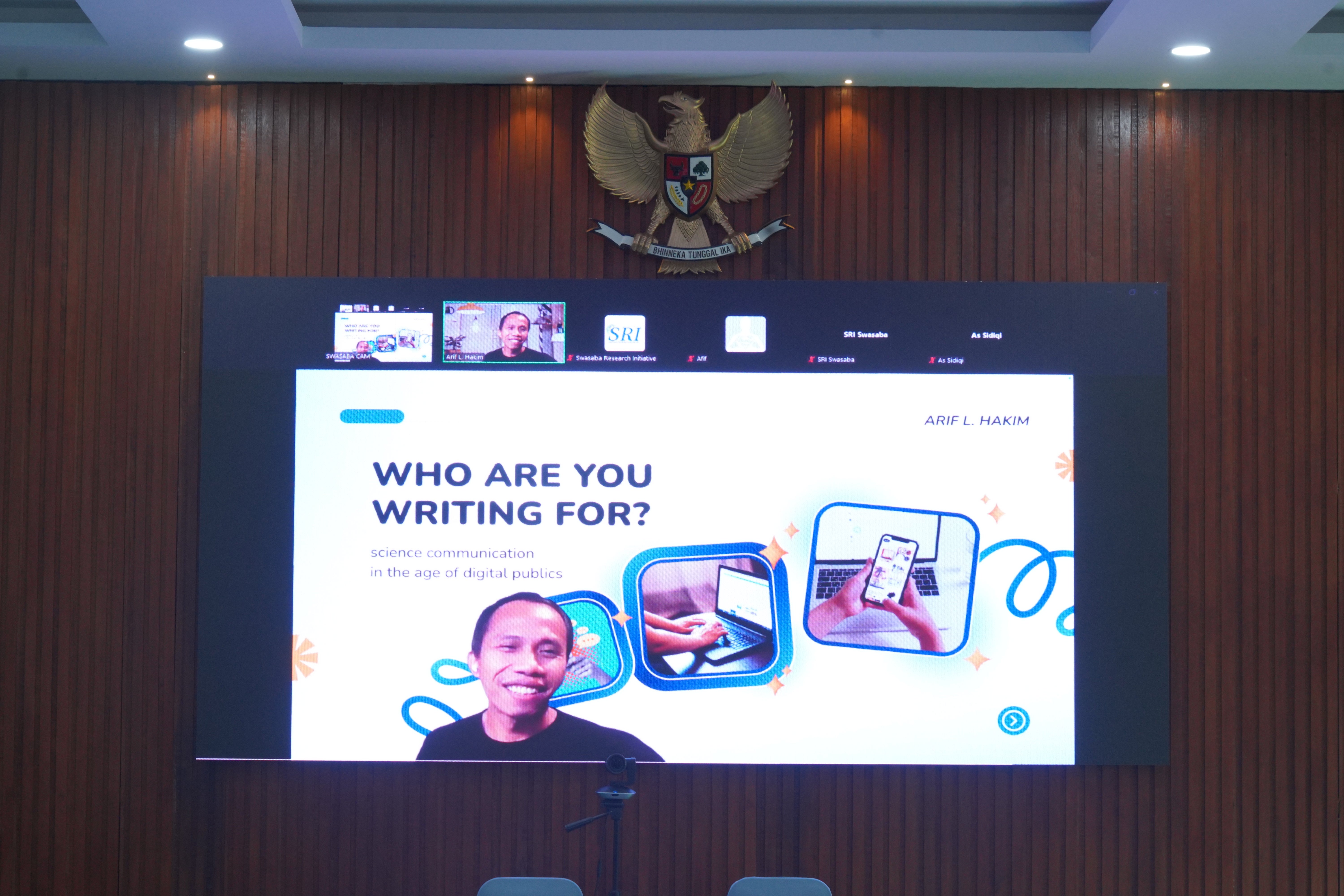 Arif Hakin presents virtually