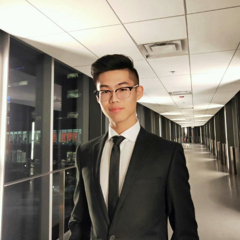 Headshot of Longchen (Mason) Niu