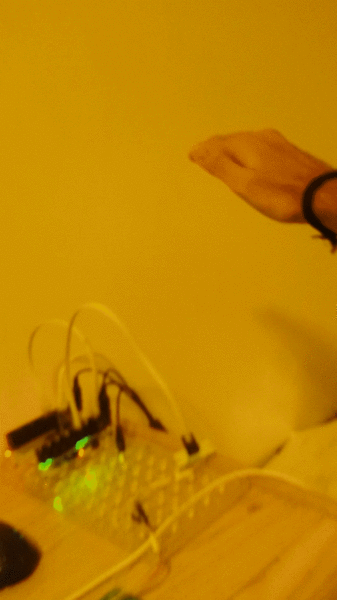 Testing GRIDEye to detect direction of motion