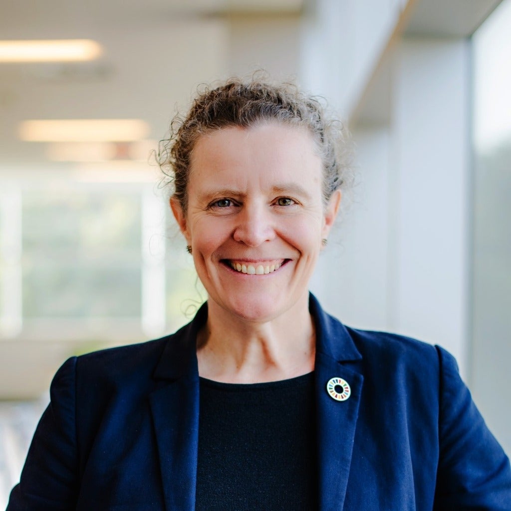 Amelia Clarke headshot