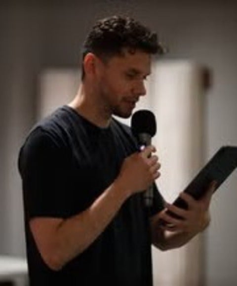 Bernado Lorenzo Villalba Cabral performing speech for profile