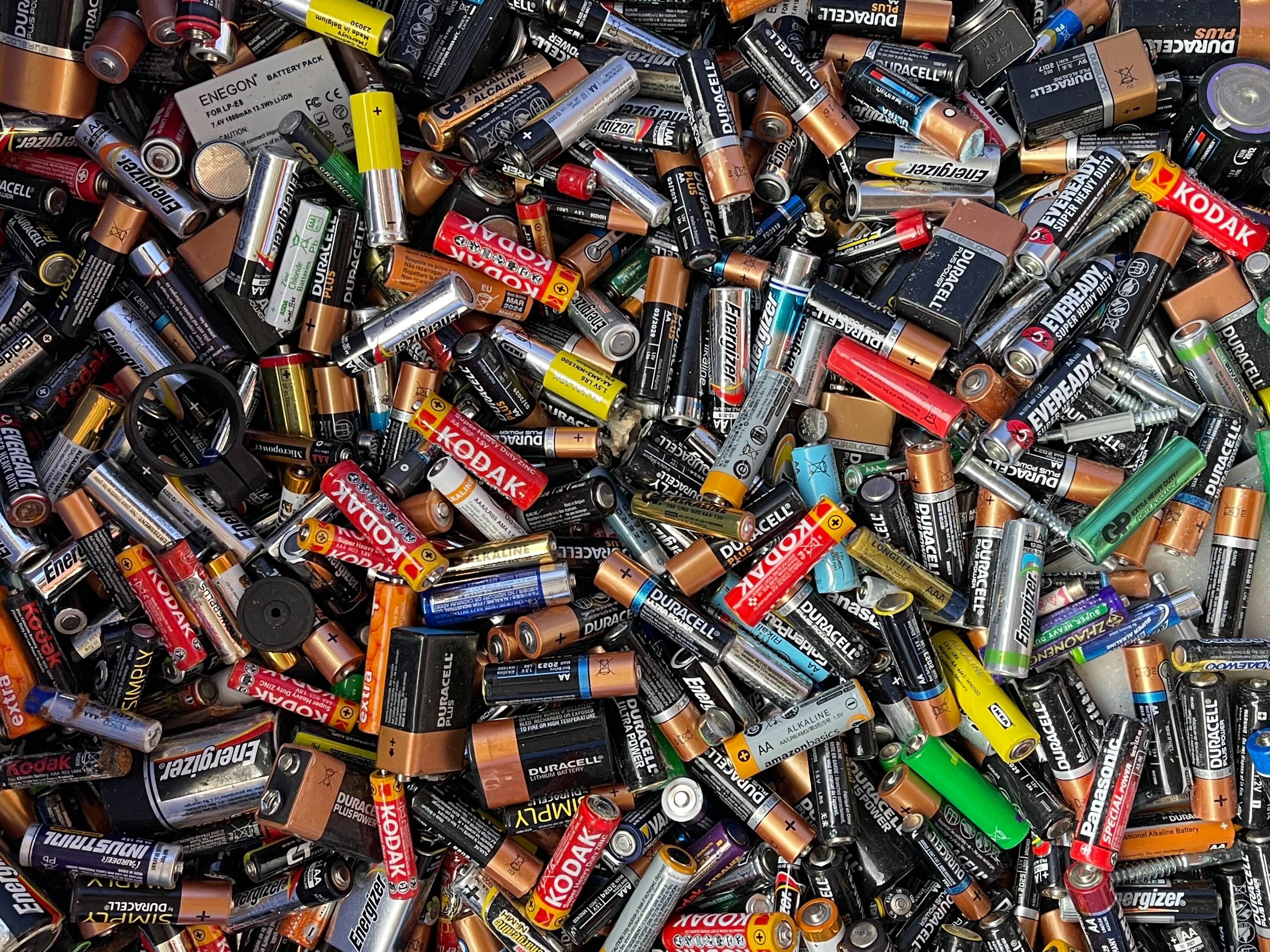 picture of batteries