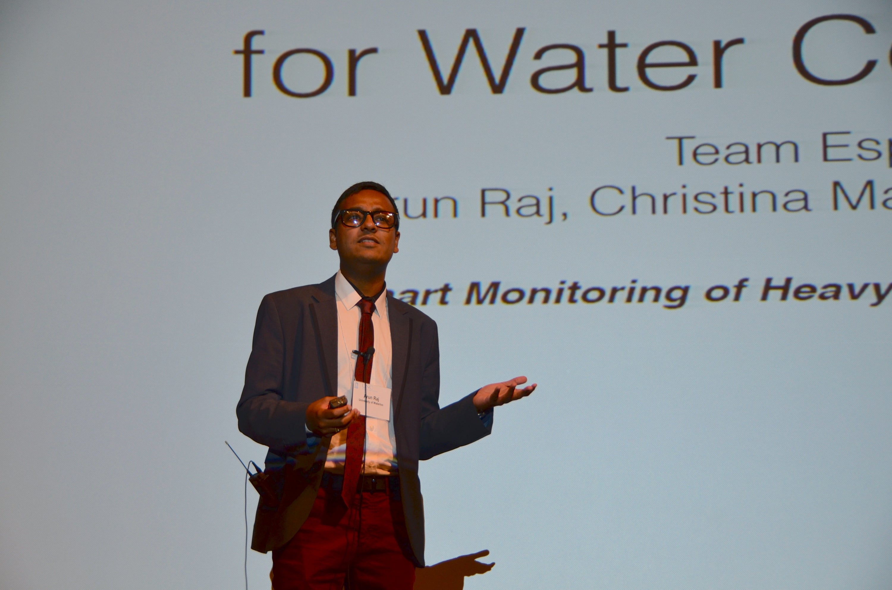 Arun Raj, student in SEED presenting his idea