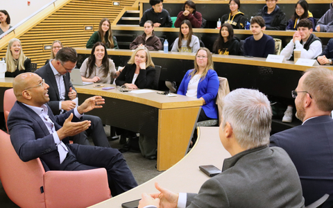 Benjie Thomas speaking to students