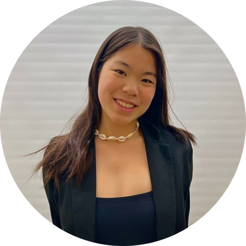 Michelle C. Headshot