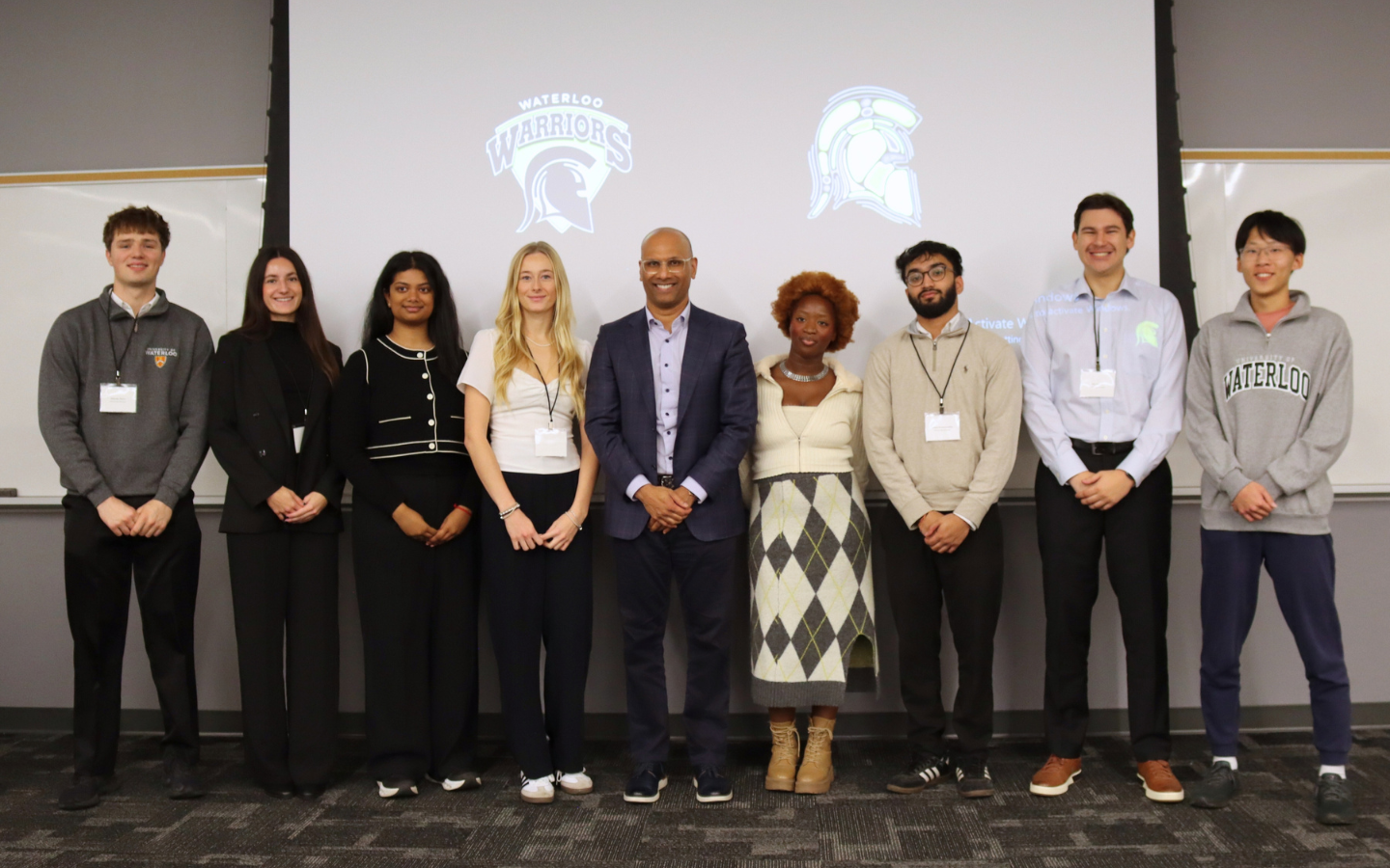 Benjie Thomas and student recipients of scholarship