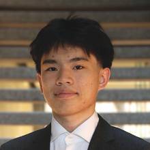 Aaron Gao Headshot