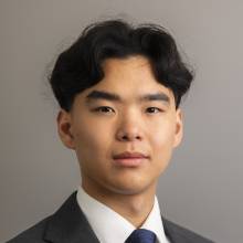 Brandon Zeng Headshot