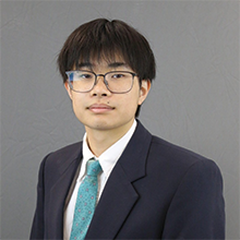 Headshot of Michael Huang 