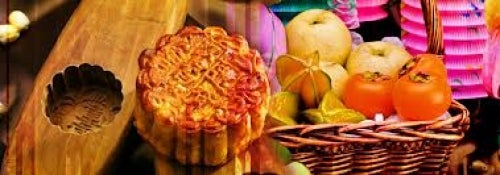 Moon cake and fruits