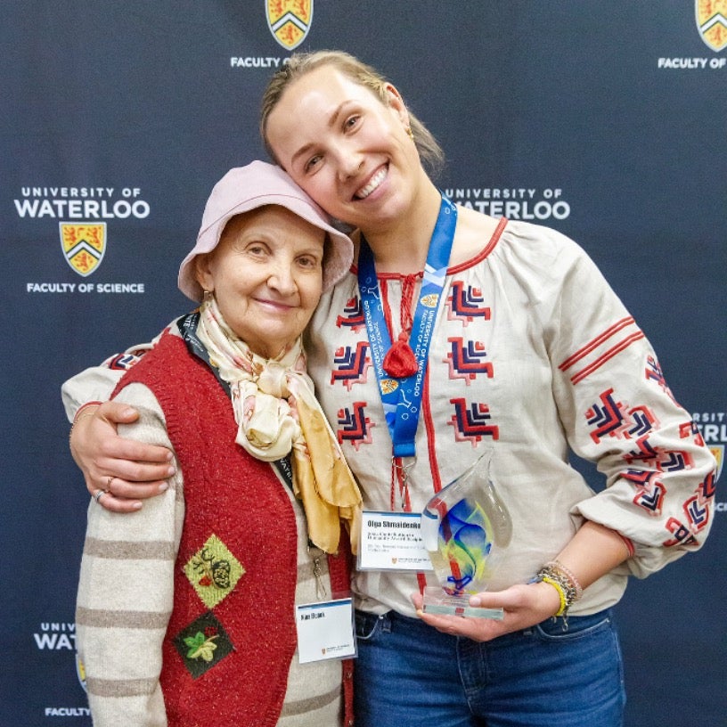 Olga Shmaidenko and her mom at the Alumni Awards Ceremony