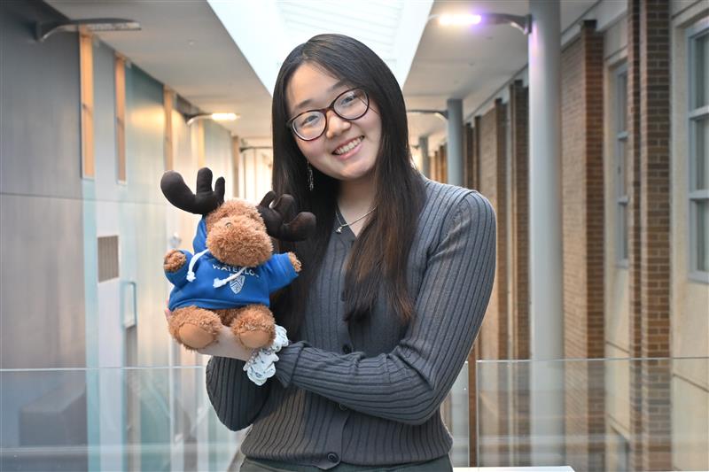 elizabeth-ambassador-fun