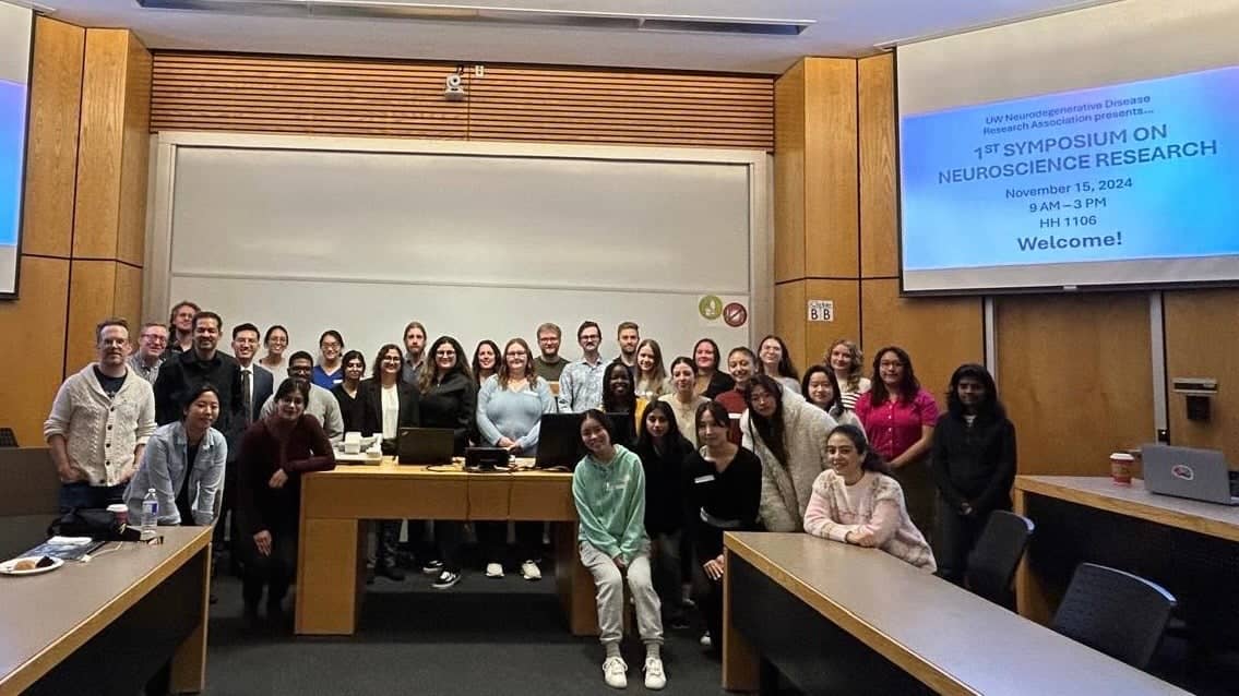 A group photo of those in attendance of the event SoNR.