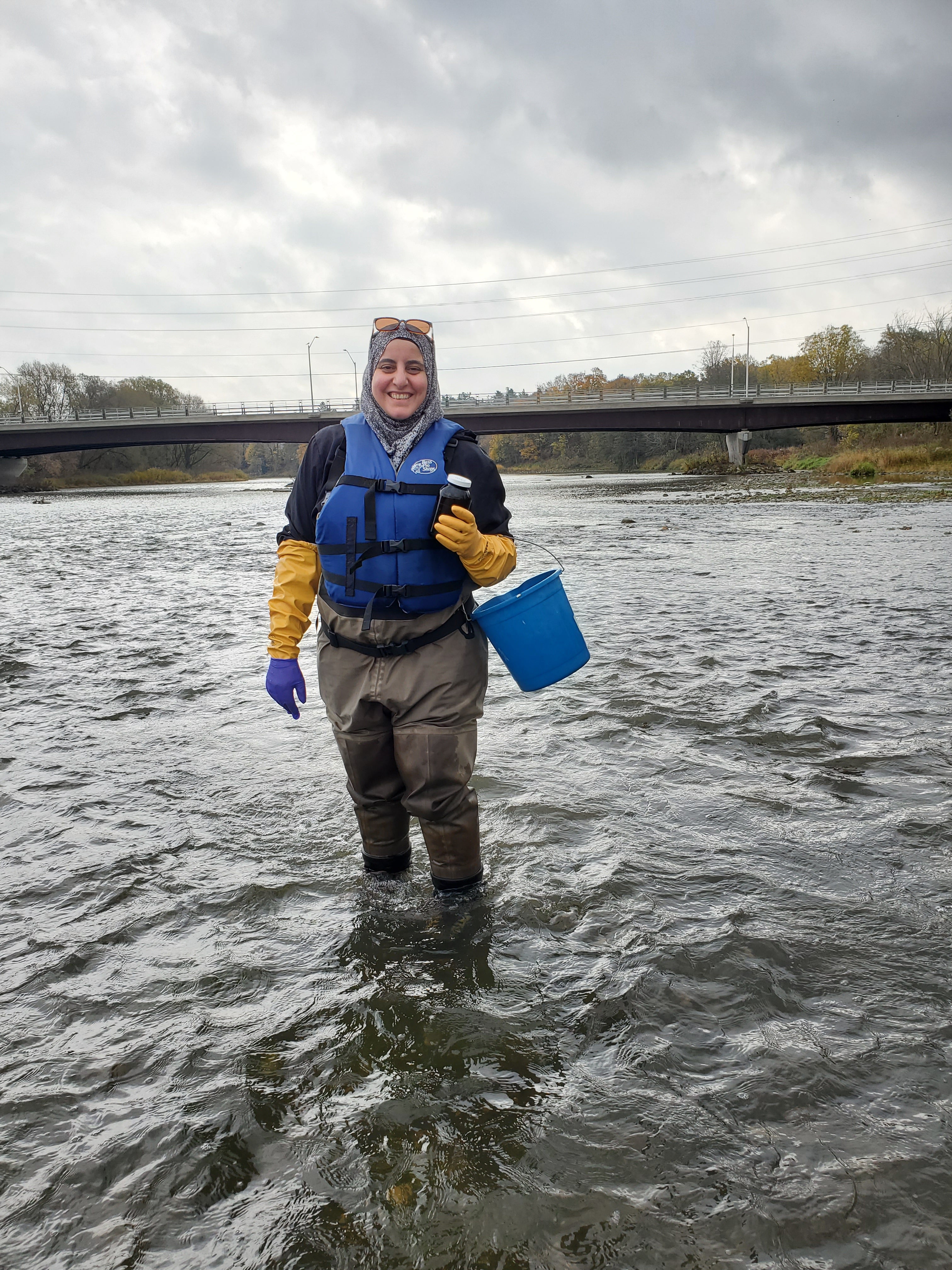 Sondus collecting water