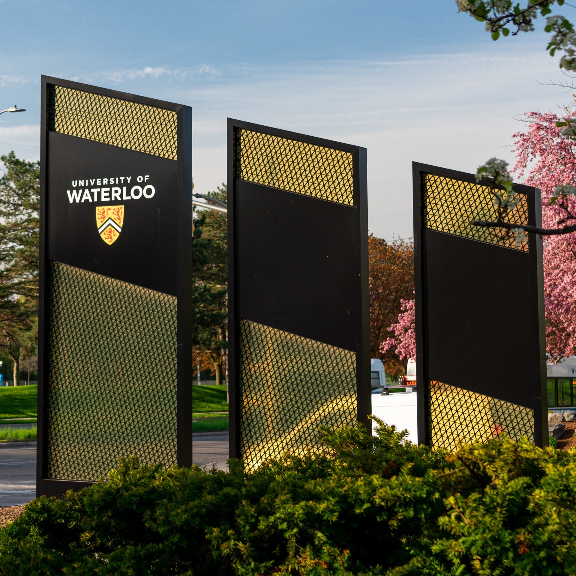 University of Waterloo signage by the University Avenue entrance to campus