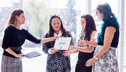 Members of Aboriginal Student Association receive award