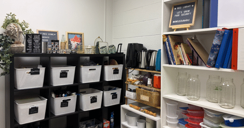 Free store with organized shelves with items