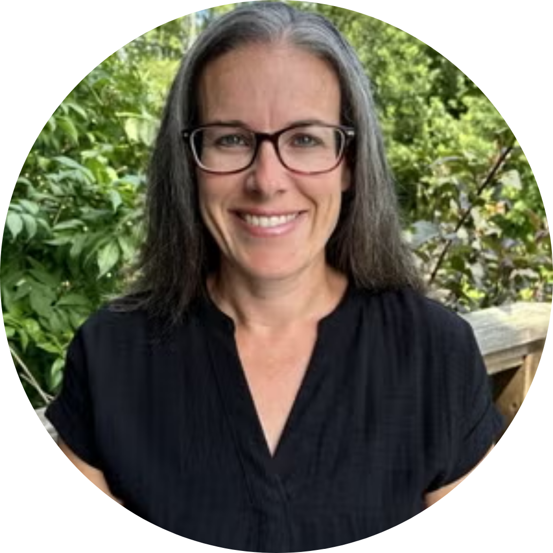 Erin Schmidt headshot