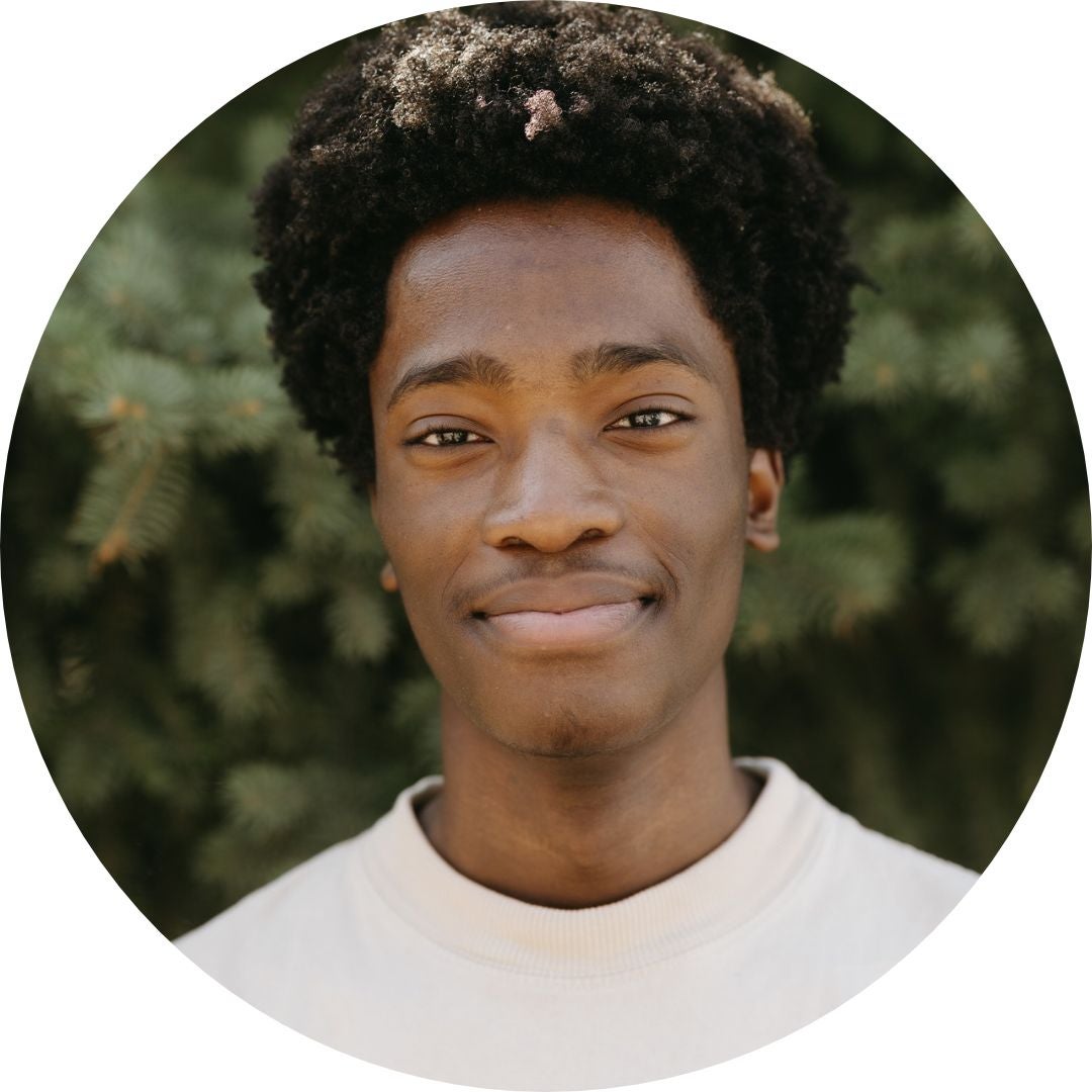 Jinmi Headshot