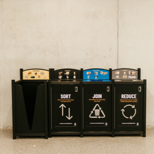 Waste receptacle