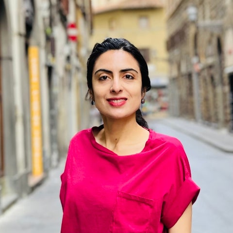 Roya Firoozi