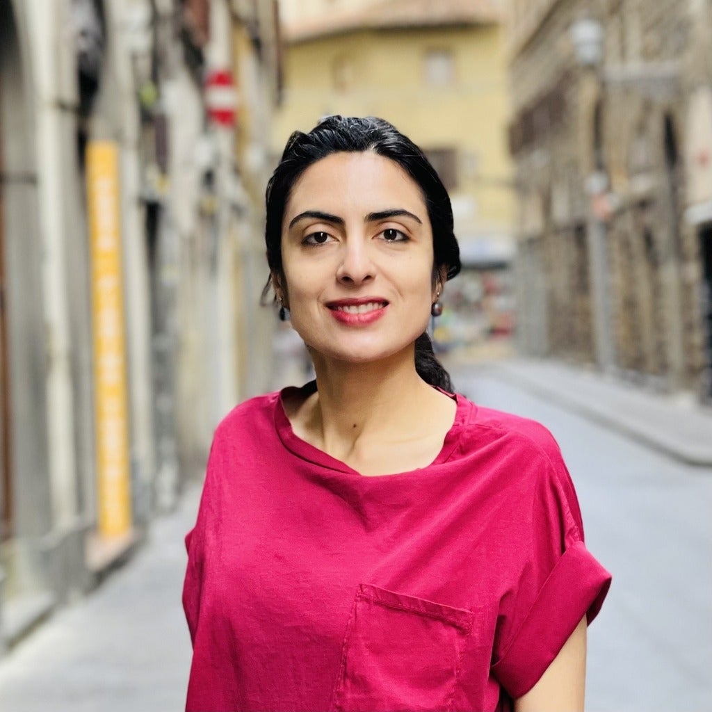 Roya Firoozi