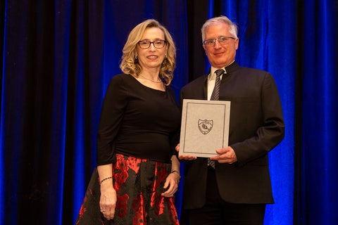 Dr. David Clausi receiving the Engineering Institute of Canada Fellowship