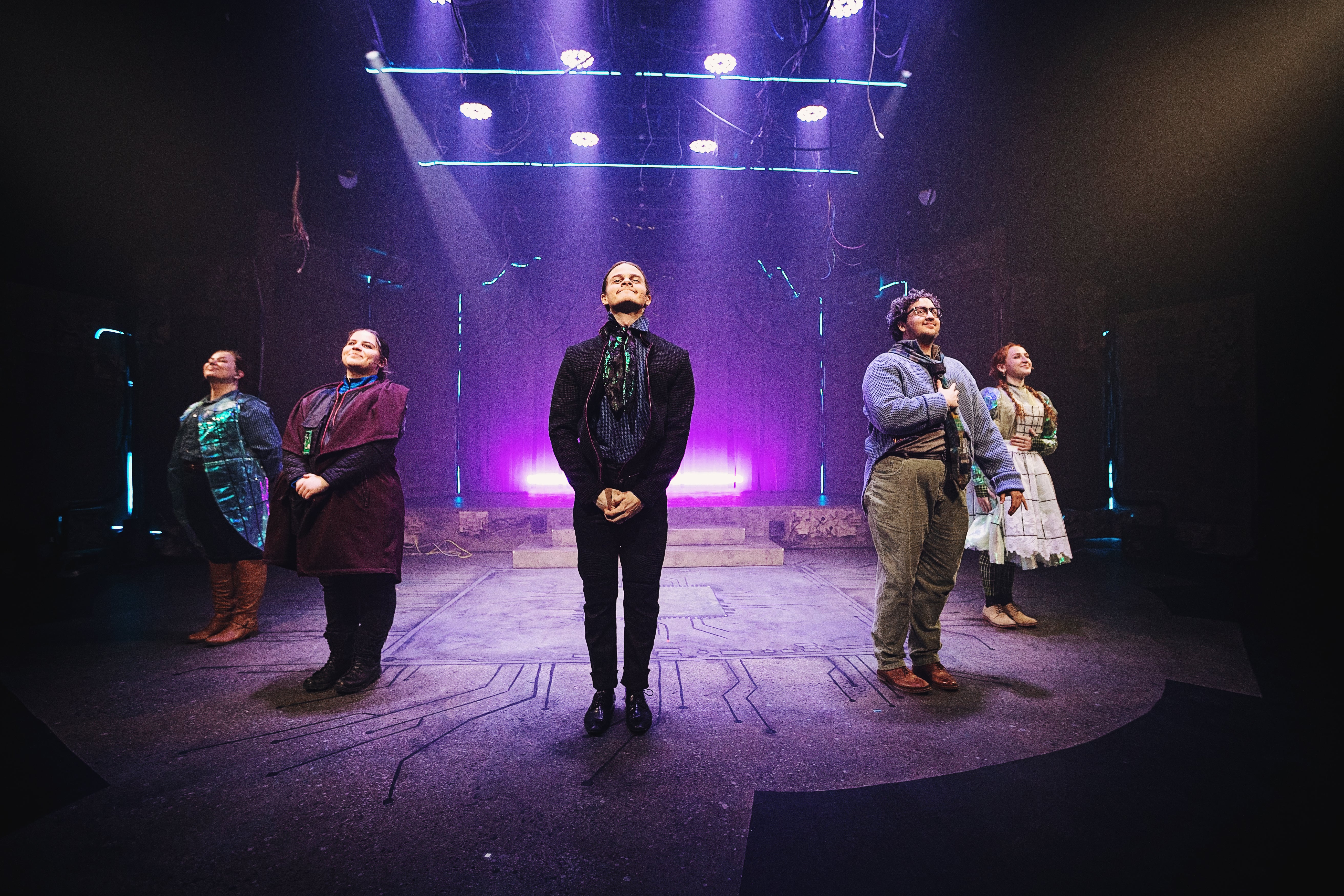 The cast of The Nether taking their bows.