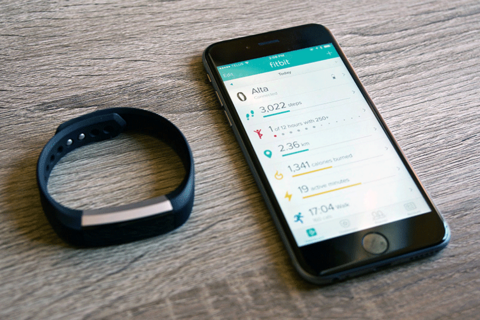 Fitbit and iPhone