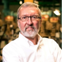 Headshot of Gary Albach 