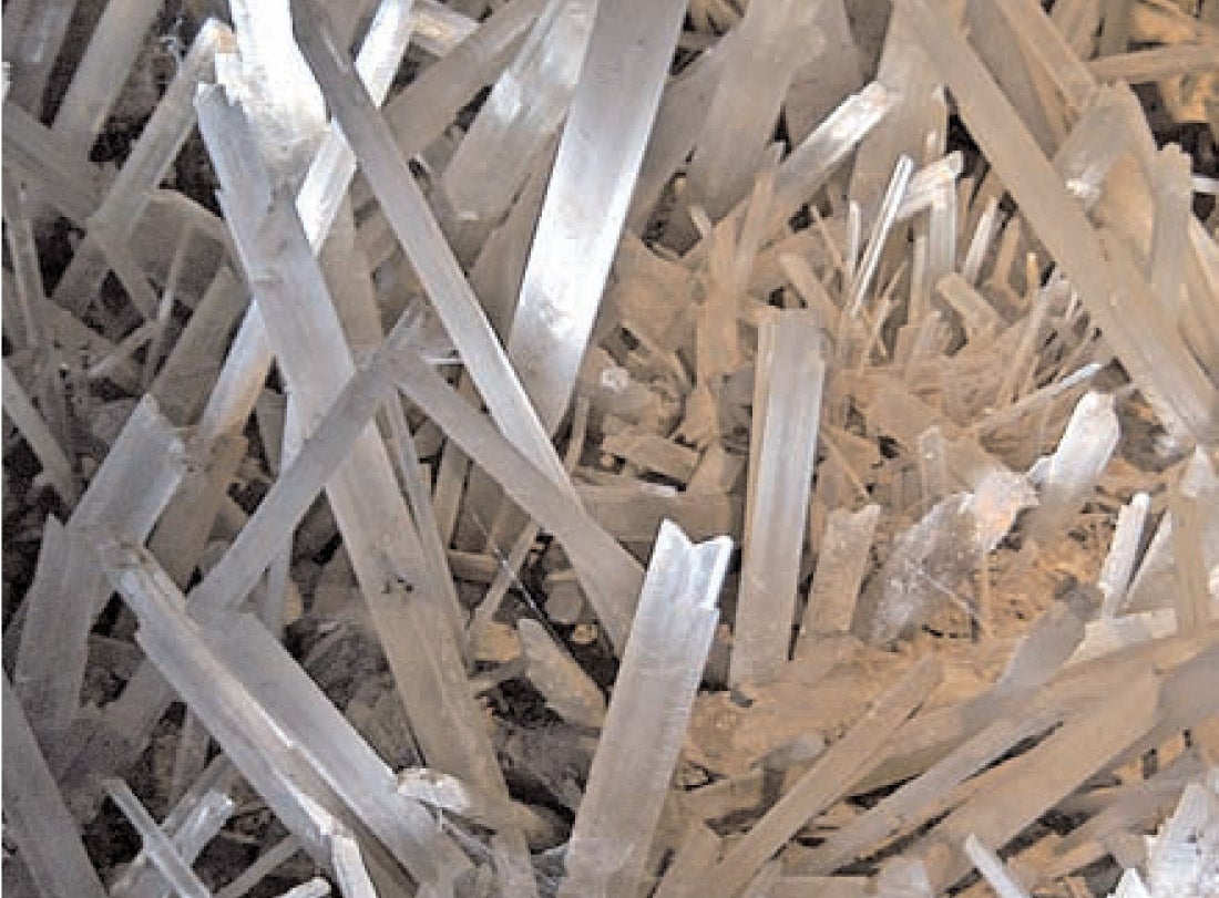  A group of Selenite “swords” about 1 m long in the Tucson Desert Museum