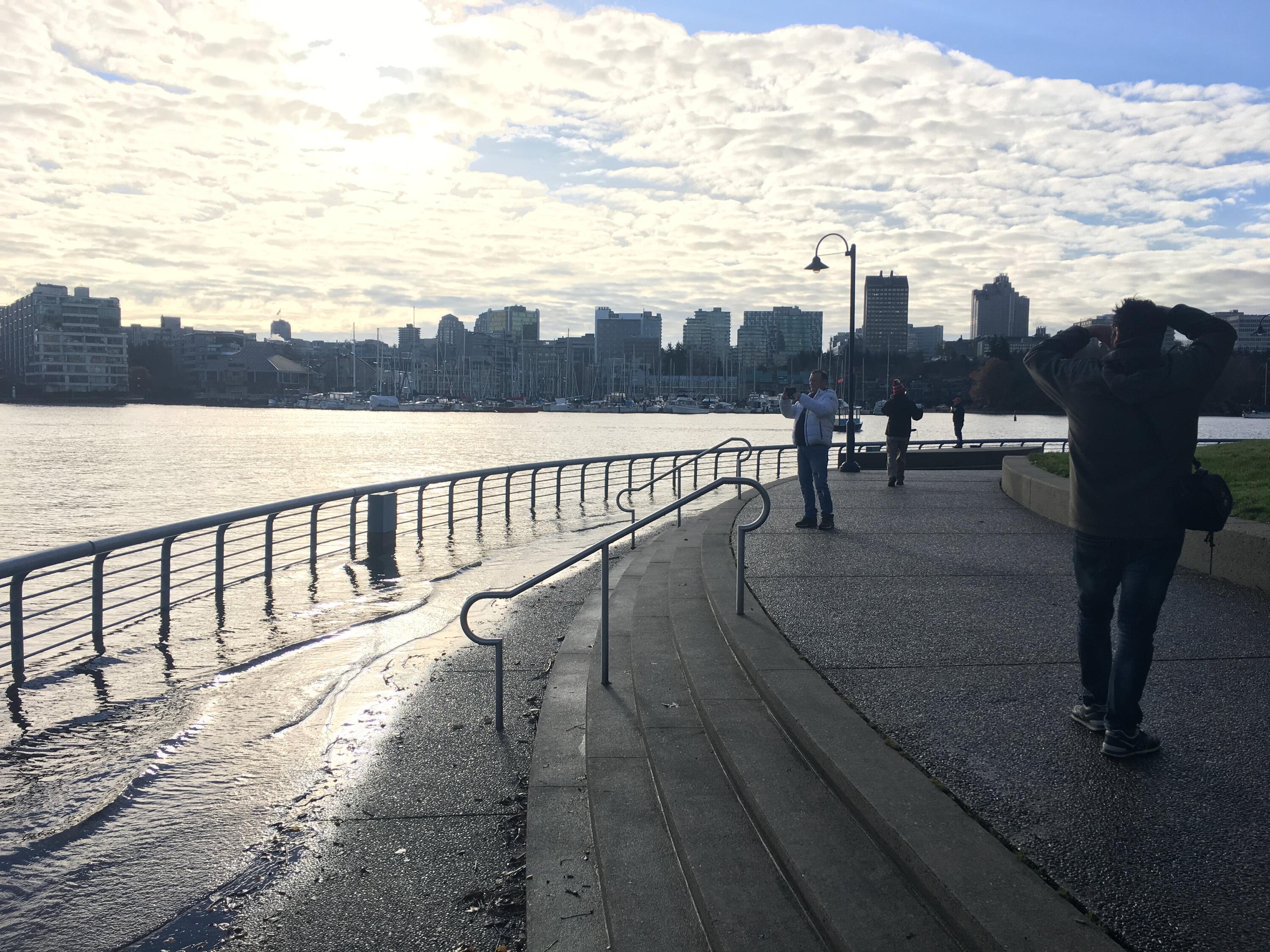 Yaletown, Vancouver BC: The 2017 King Tide in Yaletown saw water lapping over the edge of the walkway and flooding parts of the 