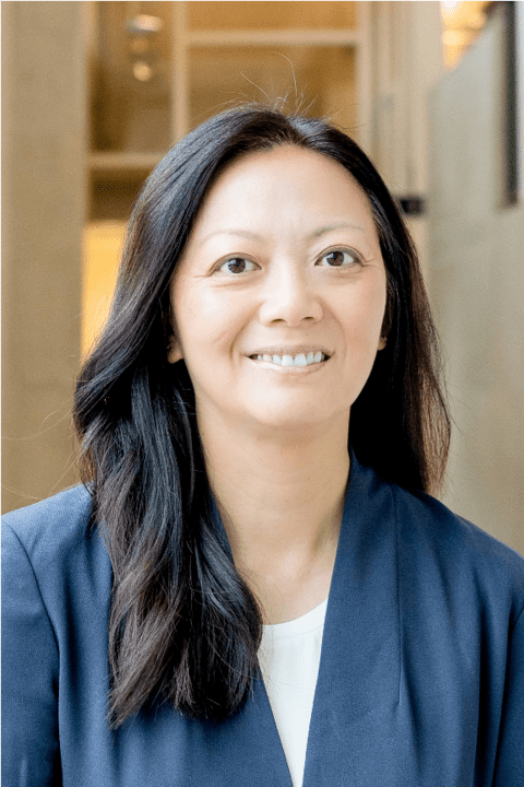 Lisa Christian headshot